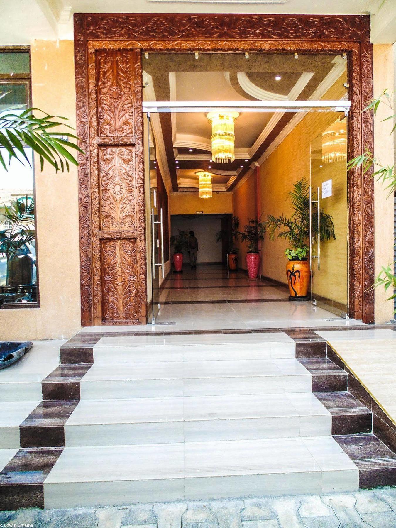 Eagle Palace Hotel Nakuru Exterior photo